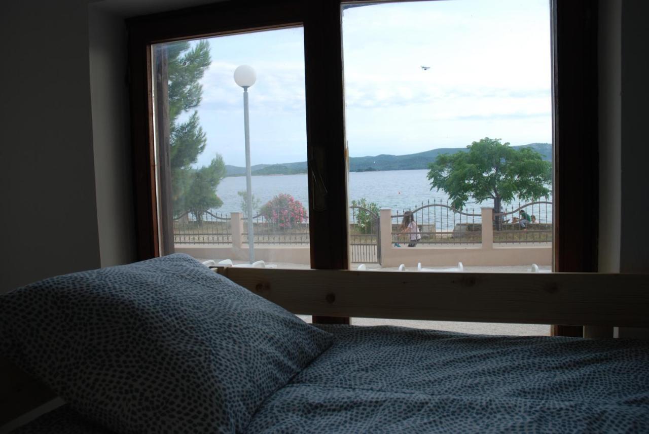 5 Meters From The Sea With Private Beach - 70M2 Colibri Sunset Apartments スヴェティ・ペタル エクステリア 写真