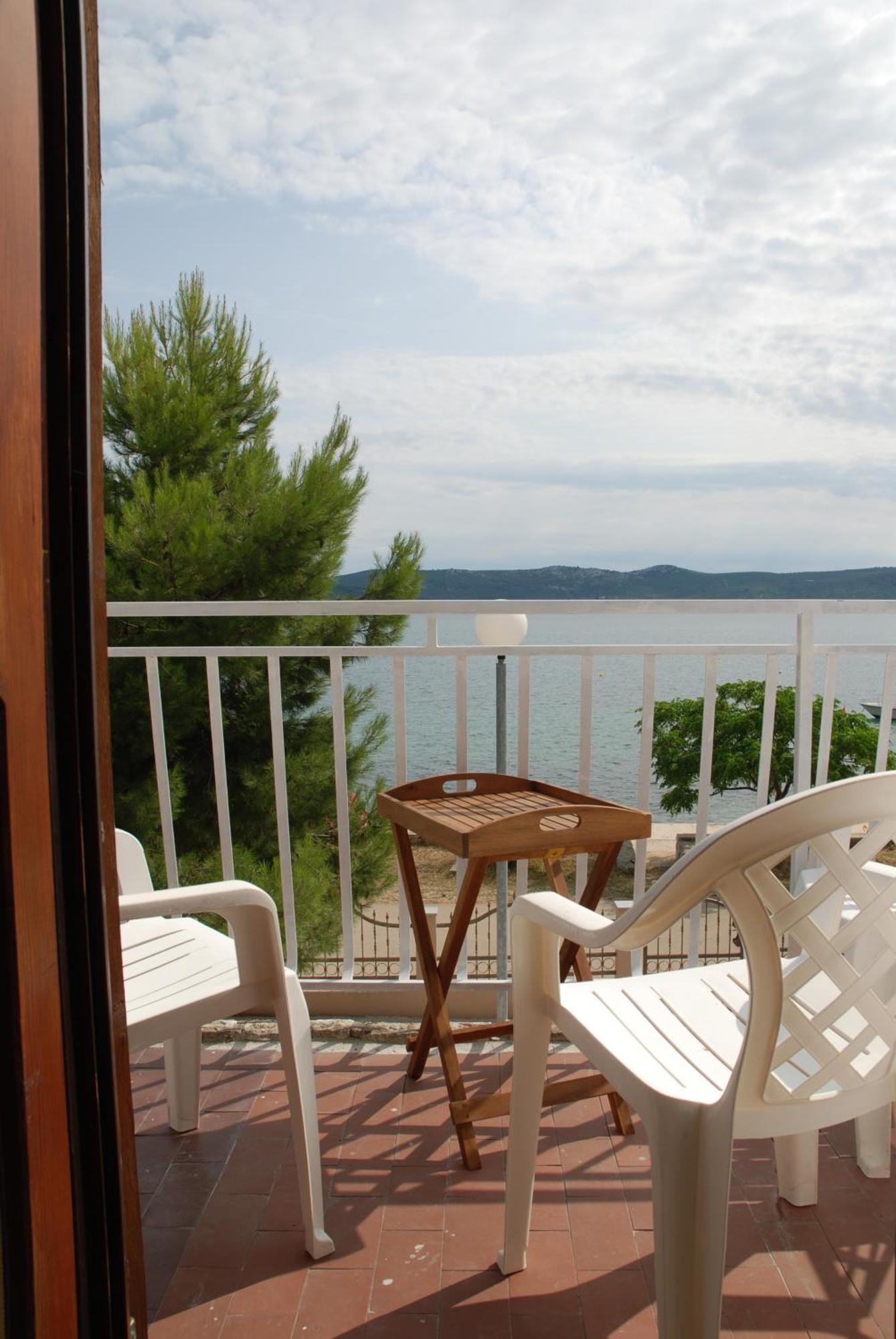 5 Meters From The Sea With Private Beach - 70M2 Colibri Sunset Apartments スヴェティ・ペタル エクステリア 写真